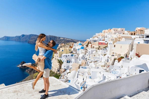 Best Hotel in Oia Santorini Summer 2024